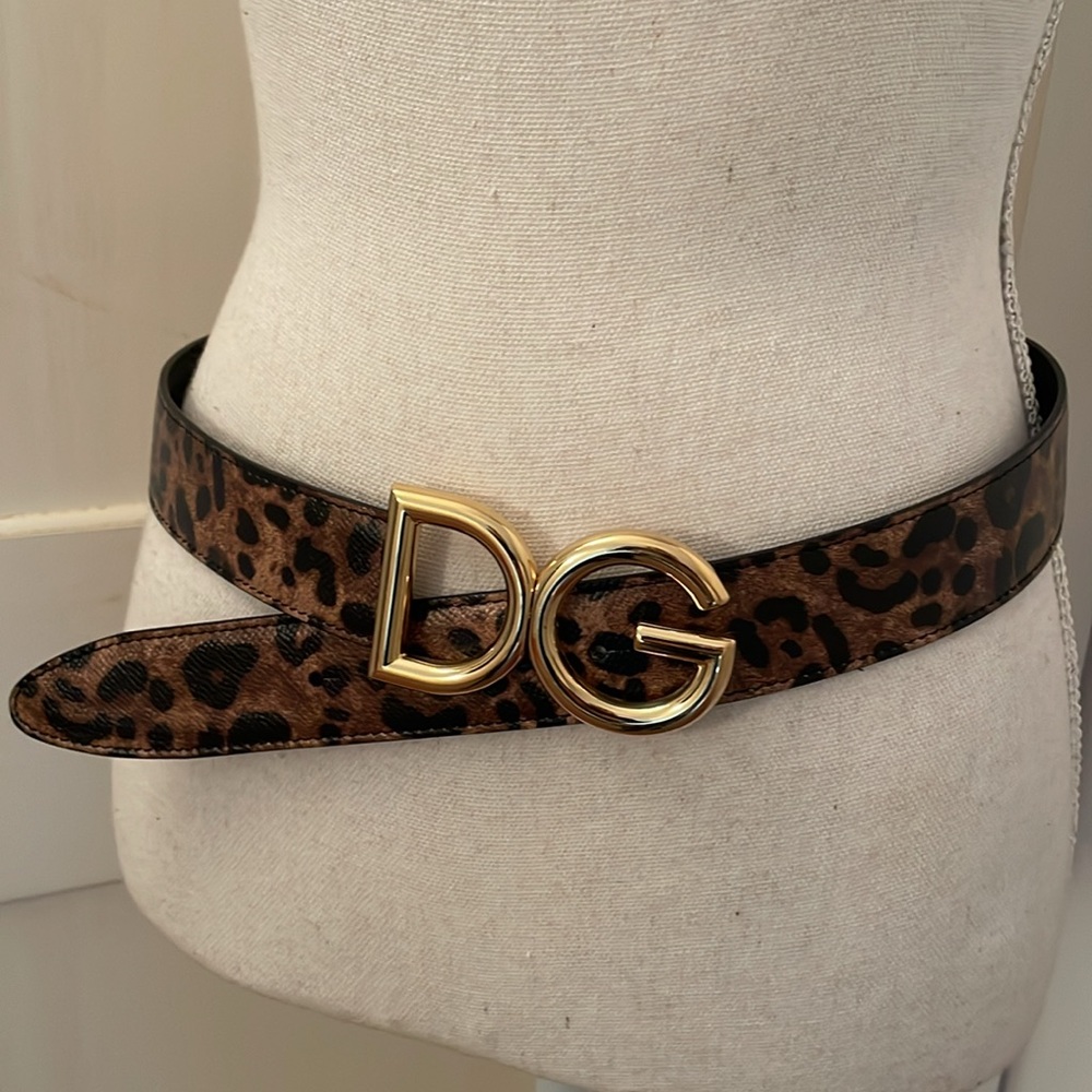 Authentic Dolce & Gabbana Reversible Belt - Picture 3 of 6